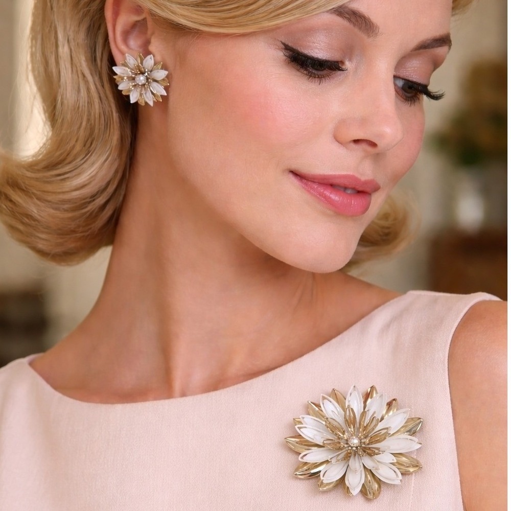 60s Sarah Conventry Gold and White Water Lily Brooch and Earring‎ Set